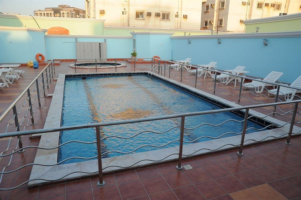 Al Waha Hotel Yidda Exterior foto