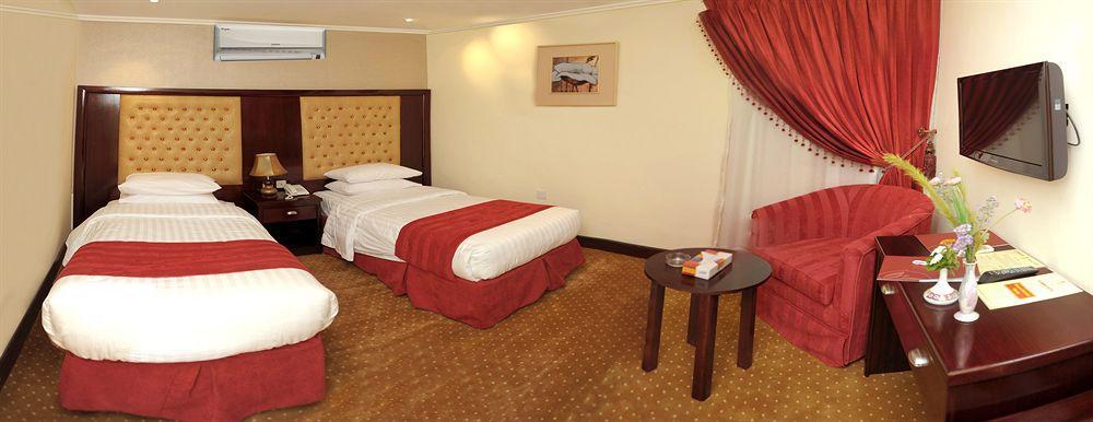 Al Waha Hotel Yidda Exterior foto