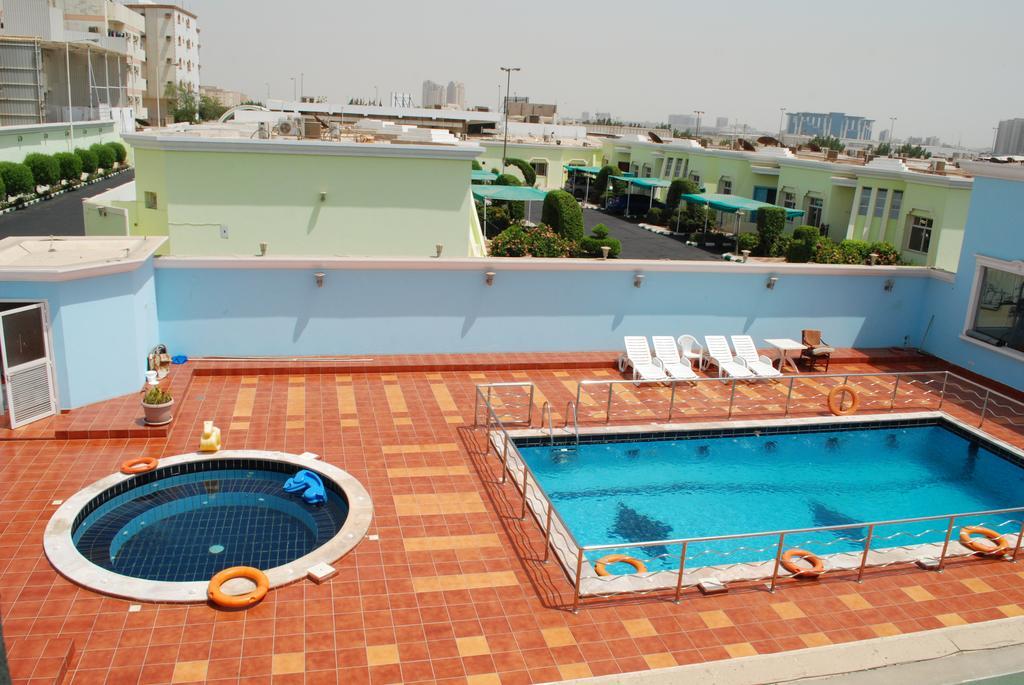 Al Waha Hotel Yidda Exterior foto