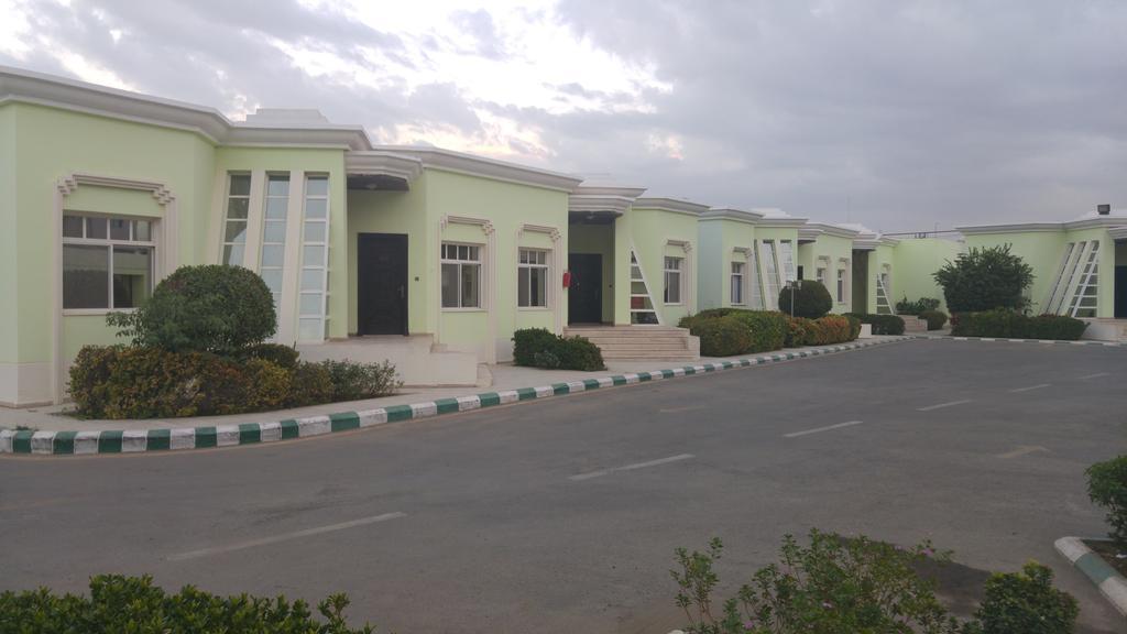 Al Waha Hotel Yidda Exterior foto