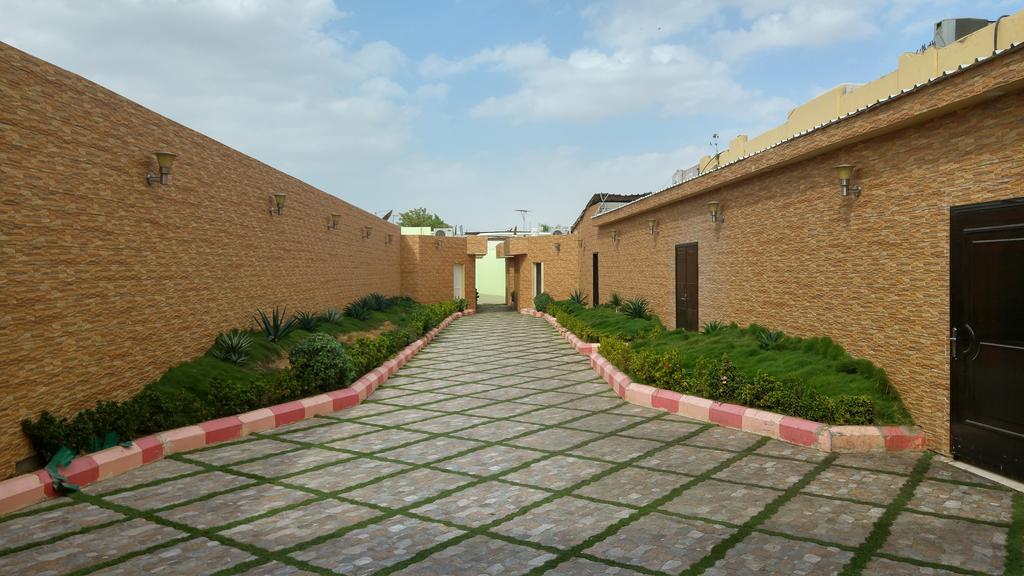 Al Waha Hotel Yidda Exterior foto
