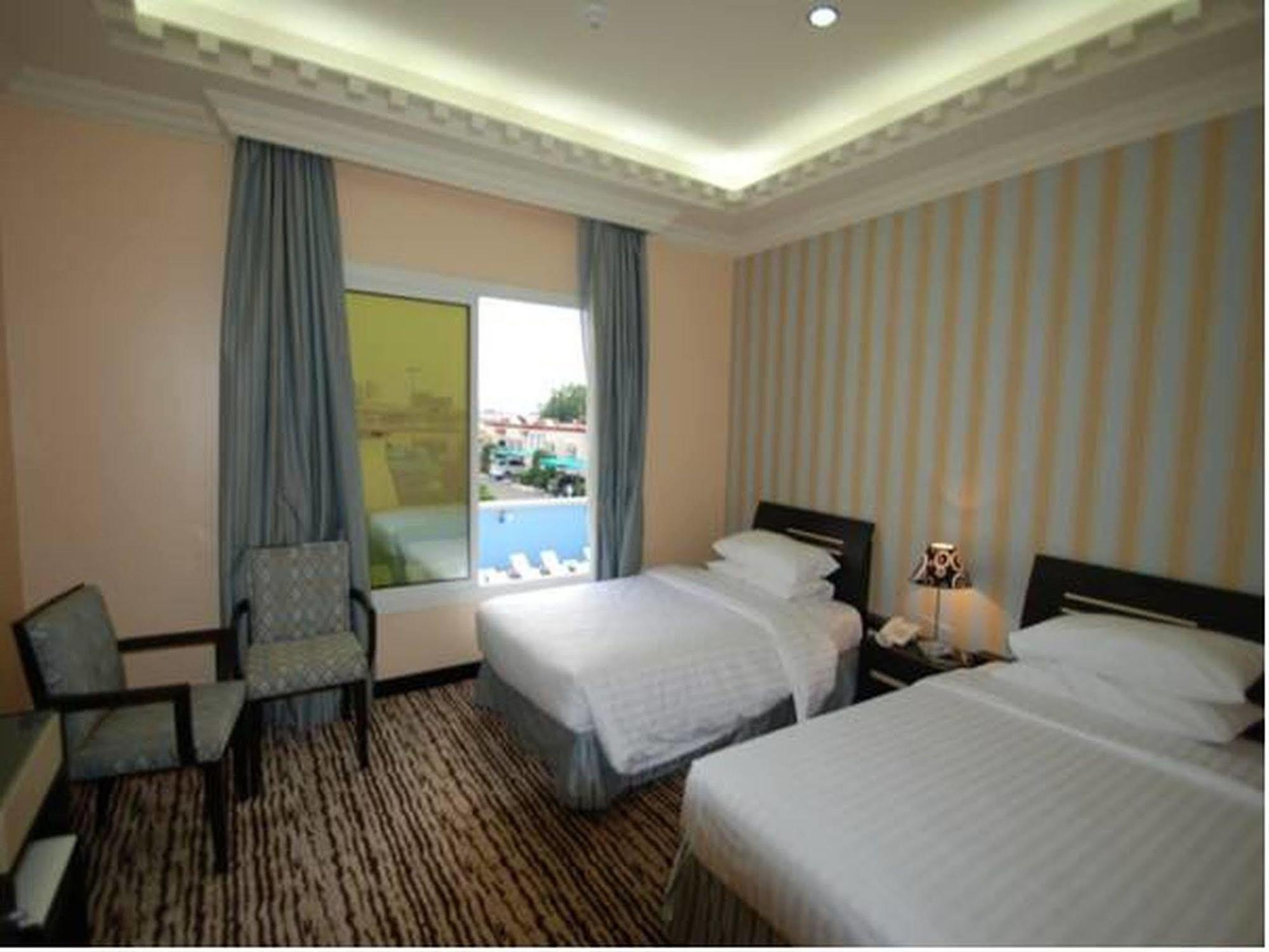 Al Waha Hotel Yidda Exterior foto